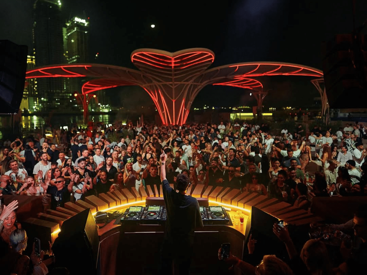 Beach Clubs In Dubai
