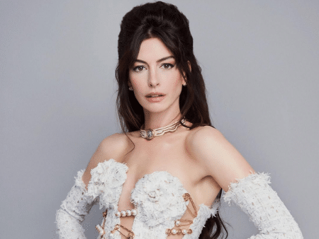 Anne Hathaway